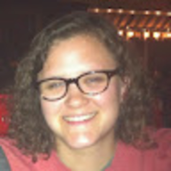 Meet your Posher, Kate - Picture 1 of 1